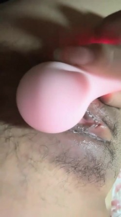 【极品御姐】【小土软乎乎】小合集，闷骚清纯，玩道具，微微张开的小阴穴，水汩汩溢出 截图12