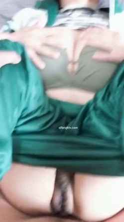 馒头穴大学极品女友【依云】口爆啪啪性爱私拍流出 冲刺内射极品名器馒头美穴 截图8