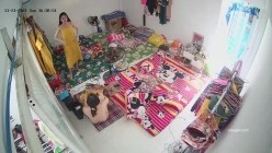 10月最新流出【破解摄像头】 ️监控下的女生宿舍日常洗澡换衣服 截图15