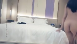 七天探花_啪啪第二场黑裙美女外围，正镜头特写舔B，倒插抱草花样百出 截图14