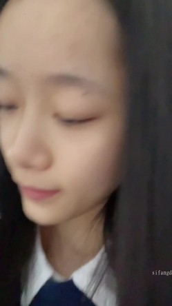 极品反差女大生，清纯露脸小姐姐【胡椒籽】最新定制，各种COS裸体骚舞，道具紫薇喷水 截图10