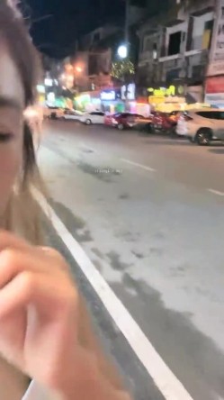 泰国旅游艳遇，【翘臀桃桃】夜店找牛郎~人强屌大，密码房洗澡~调情，口交~激情啪啪 无敌大桩机 截图14