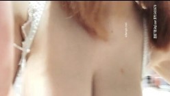 巨乳女主播的性爱日常 甩着肥美硕大的奶球和炮友激情啪啪啪 白丝美腿惹火身材勾人眼球 截图3