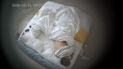 酒店偷拍 ️美女俏皮的逗弄男友鸡巴被按住屁股后入最后射嘴里 截图15