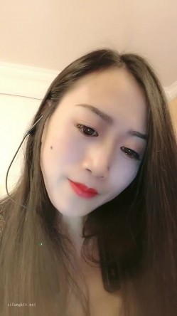 超骚御姐！疯狂喷水，【小狐狸520】，喷一半有人敲门！吓哭了，咚咚咚~人都被吓傻了 截图3