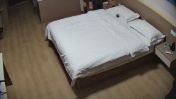 酒店偷拍性欲很强的美骚少妇偷汉子被狂干两场后意犹未尽再次上位榨取 截图7