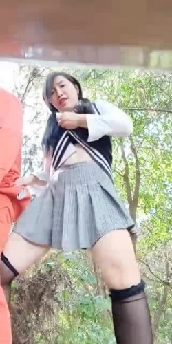 双马尾非常骚的少妇第二部-姐妹演绎户外勾引扫地大叔强行扒裤子啪啪-淫语骚话很是诱惑 截图5