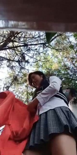 双马尾非常骚的少妇第二部-姐妹演绎户外勾引扫地大叔强行扒裤子啪啪-淫语骚话很是诱惑 截图7