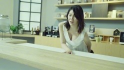 FapHouse.Swag.DS-0021.黎儿.美尻老闆娘黎儿的咖啡厅.来一杯美式咖啡加淫水 截图5