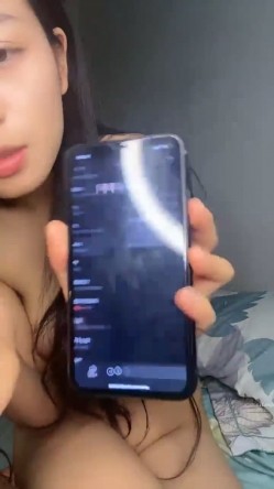 稀有火爆尤物【柠美】诱舞自慰，狂插无套啪，内射安排，短期下海尤物，可遇不可求 截图1