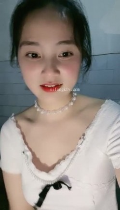 处女学生妹下海【白蔚】第一弹，初恋的感觉，完全放不开，榜一大哥在线调教 截图13