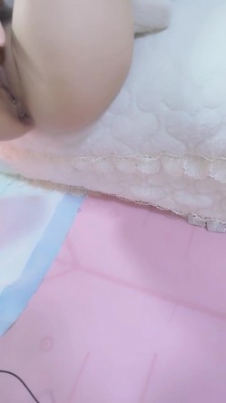 江苏良家，超会玩的一对情侣，【爱插枪的女流氓】，家中爱爱鸳鸯浴，女的胸大腰细 截图10