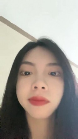 新人下海！逆天颜值，【五花肉】，清秀四川小美女，年轻脸蛋全是胶原蛋白，毛茸茸少女逼 截图16