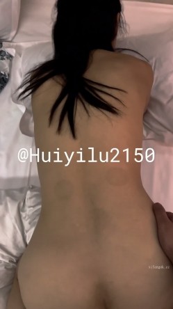 推特炮王【吃鸡回忆录】，激情后入打桩，主打真实 截图11