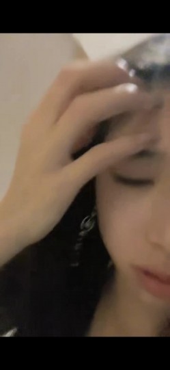 高挑眼镜御姐酒店约个单男手持镜头啪啪做爱拍摄，后入一顿操 截图13