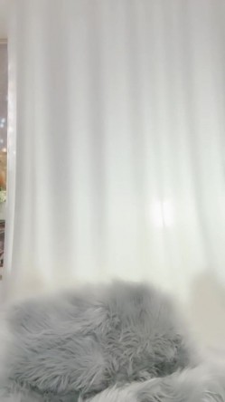 颜值少妇【杨小华】极品人妻下海卖逼，暴力掰逼展示，自扣高潮，隔壁老王都馋哭了 截图12
