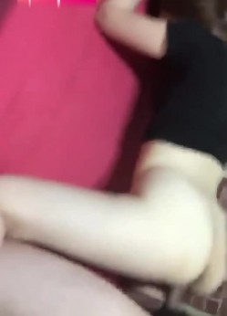 山东菏泽_KTV陪酒小姐王丽丽_日常性爱啪啪啪_遭老公曝光臭婊子_超爱吃鸡的圆润母狗 截图16