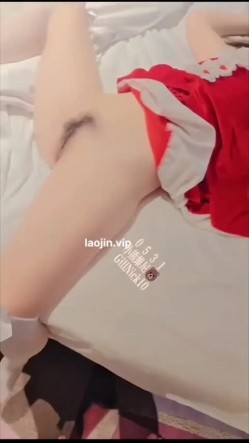 山东绿帽癖夫妻，【小气质夫妇小熊维尼】，极品人妻，约单男3P，两人空间做爱 截图6