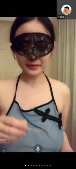抖音骚少妇【吃一口美女】木瓜奶，一对一视频定制，淫语诱惑 截图8