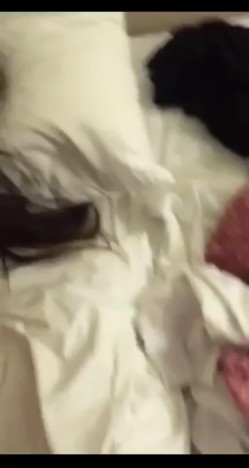 非常听话的大长腿 黑丝美女和男友啪啪视讯被曝光 截图10