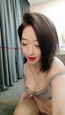 【极品熟女】【赤霞珠】合集，超有韵味骚气十足的熟女~啧啧，熟女真实放得开，超刺激！ 截图12