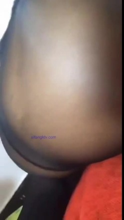 极品高颜值大奶熟女重磅流出！抖音风自慰户外反差 人妻艳妇风情表面端庄眼神很媚 截图5