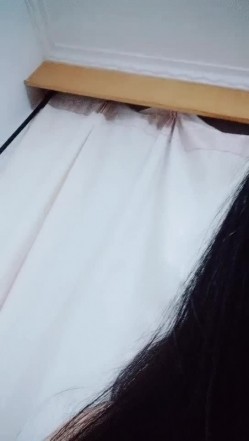 大奶子无毛逼一线天骚母狗小哥调教，口交大鸡巴母狗爬行，抠逼玩弄揉着骚奶子爆草抽插，淫声荡语不断好刺激 截图15