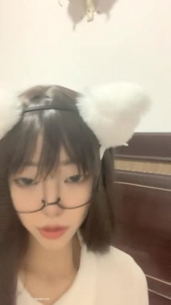 【女高童颜巨乳】应求更新 大奶校花 跳蛋 滴蜡 密码房! 挑战感官刺激 截图7
