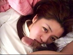 已婚大奶人妻别有一番风味~出轨单位男上司 全程露脸吹箫技术一流~前凸后翘床上翻云覆雨各种体位激情四射 截图2