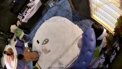 酒店浴缸房偷拍 小夫妻吃着外卖鸳鸯浴，丈夫细致的给老婆搓澡洗屁股 截图2