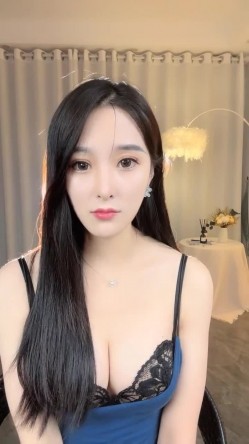 露脸女神！明星气质颜值的温柔女神【上帝是个女孩】土豪高价定制~情趣装道具紫薇猛插粉B好激动 截图15