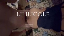 专泡良家大神『LILILICOLE』翘臀骚货一边穿着高跟黑丝一边女上摇摆，只需躺着据能享受全自动炮架服务 截图6