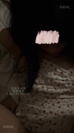 推特新晋海王「ICICIS」调教微露脸母狗楠楠，捆绑性爱、黑丝情趣、户外车震、私人影院、对镜性爱、爬行母狗… 截图13
