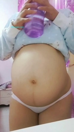 【孕妇福利】2位人妻孕妇做爱自慰49V+极品淫妻结婚怀孕淫 截图6