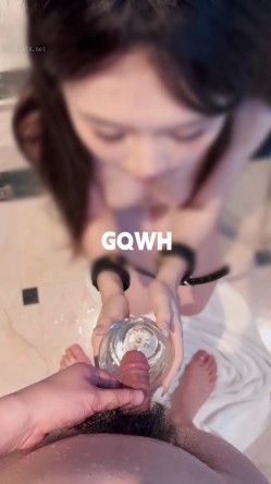 顶级老牌泡良大神「DR.CHEN」「GWQH」付费资源 专约女网黄包括阿朱，调教女大舔脚肛交毒龙喝尿三小时 截图3