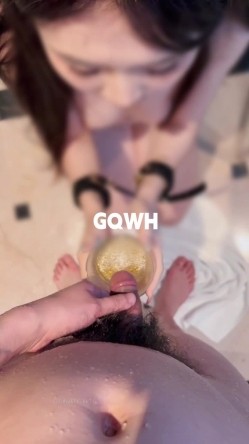 顶级老牌泡良大神「DR.CHEN」「GWQH」付费资源 专约女网黄包括阿朱，调教女大舔脚肛交毒龙喝尿三小时 截图14