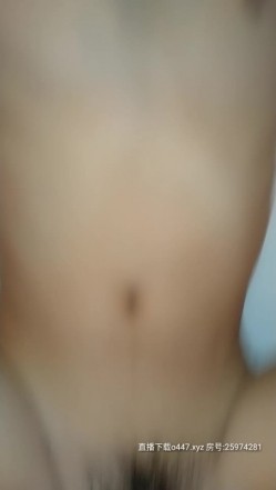 【大二学妹吞精内射】杭州大二学生妹街头搭讪，勾搭害羞小伙回家玩跳蛋，啪啪无套插入鲍鱼，淫荡娇娃身材不错 截图12
