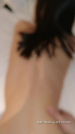 【大二学妹吞精内射】杭州大二学生妹街头搭讪，勾搭害羞小伙回家玩跳蛋，啪啪无套插入鲍鱼，淫荡娇娃身材不错 截图13