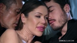 DorcelClub.26.04.22.Angelica.Heart.XXX.2160p.MP4-NBQ[XC] 截图2