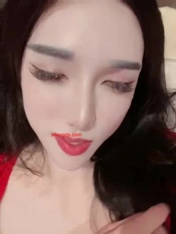 穷人女神金主母狗！巨乳绿茶婊【顾灵曦】私拍福利，吃屌车震道具自慰，被土豪无套射了满背 截图13