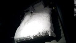 白领风骚少妇和中年文质彬彬高端人士开钟点房激情做爱三次吸蛋，毒龙，舔屁眼完整版 截图13