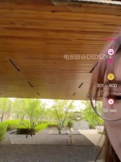 ️超级淫荡骚母狗【GG-BONG1】反差眼镜骚货户外车内道具自慰喷水 截图3