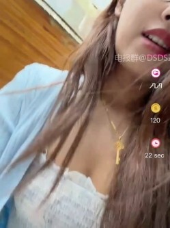 ️超级淫荡骚母狗【GG-BONG1】反差眼镜骚货户外车内道具自慰喷水 截图5