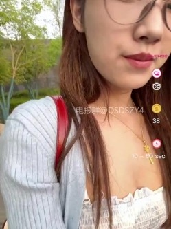 ️超级淫荡骚母狗【GG-BONG1】反差眼镜骚货户外车内道具自慰喷水 截图16
