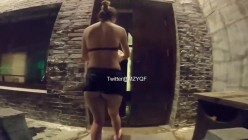 推特火爆淫荡翘臀骚母狗【芬姬夏妓】公园露出调教野战潮喷大号道具紫薇淫水泛滥 截图4