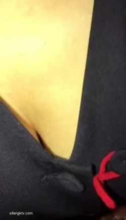 【真实空姐 ️稀缺航空】极品制服『空姐』反差婊私拍集 佳妮空姐多名女神接机啪啪 穿空姐制服做爱 截图6