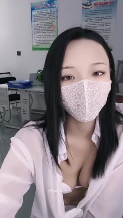 【雅儿老湿】扶瑶 退役模特 白衫短裙 美腿丝袜 沟搭男学弟 无套狂操内射流白浆精液 截图10