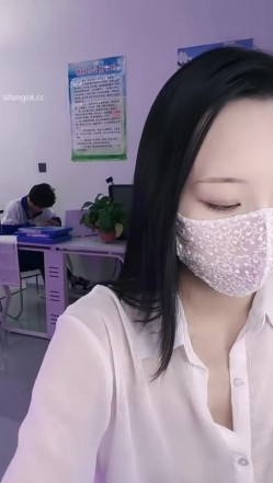 【雅儿老湿】扶瑶 退役模特 白衫短裙 美腿丝袜 沟搭男学弟 无套狂操内射流白浆精液 截图12
