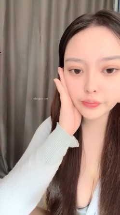 新人！双美女下海~奶子超大~【小蜜桃桃桃桃】白浆直流！ 截图2
