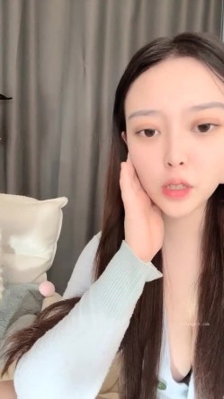 新人！双美女下海~奶子超大~【小蜜桃桃桃桃】白浆直流！ 截图6